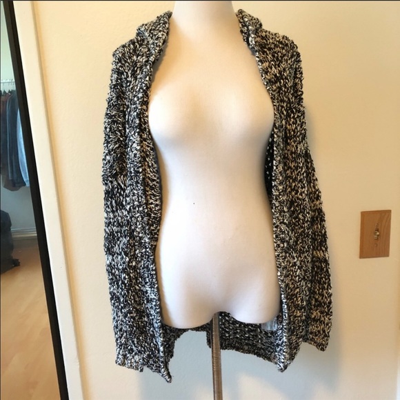 KNITTED HOODED CARDIGAN - Picture 2 of 4